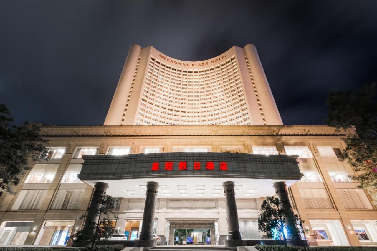 Crowne Plaza Zhanjiang Kang Yi, An Ihg Hotel Екстер'єр фото