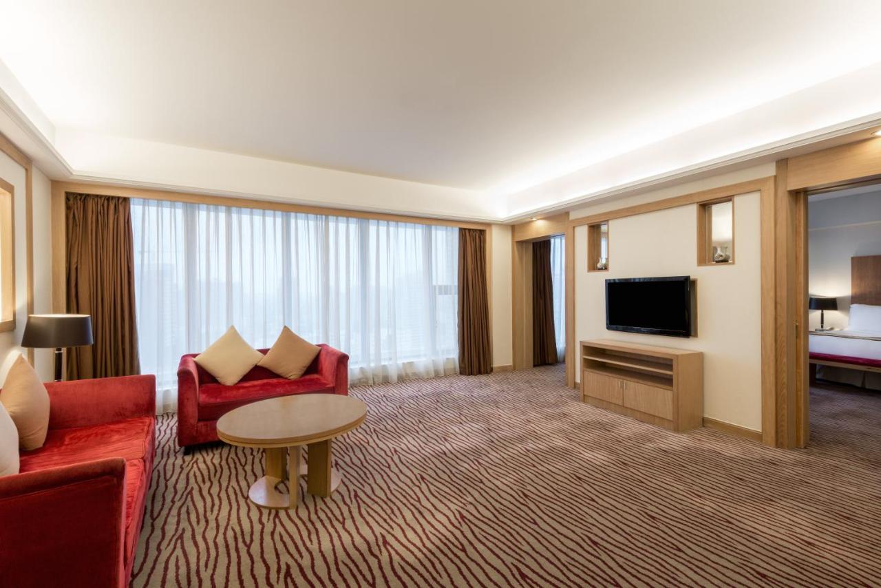 Crowne Plaza Zhanjiang Kang Yi, An Ihg Hotel Екстер'єр фото